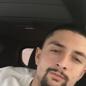 Meet your Posher, Dinu